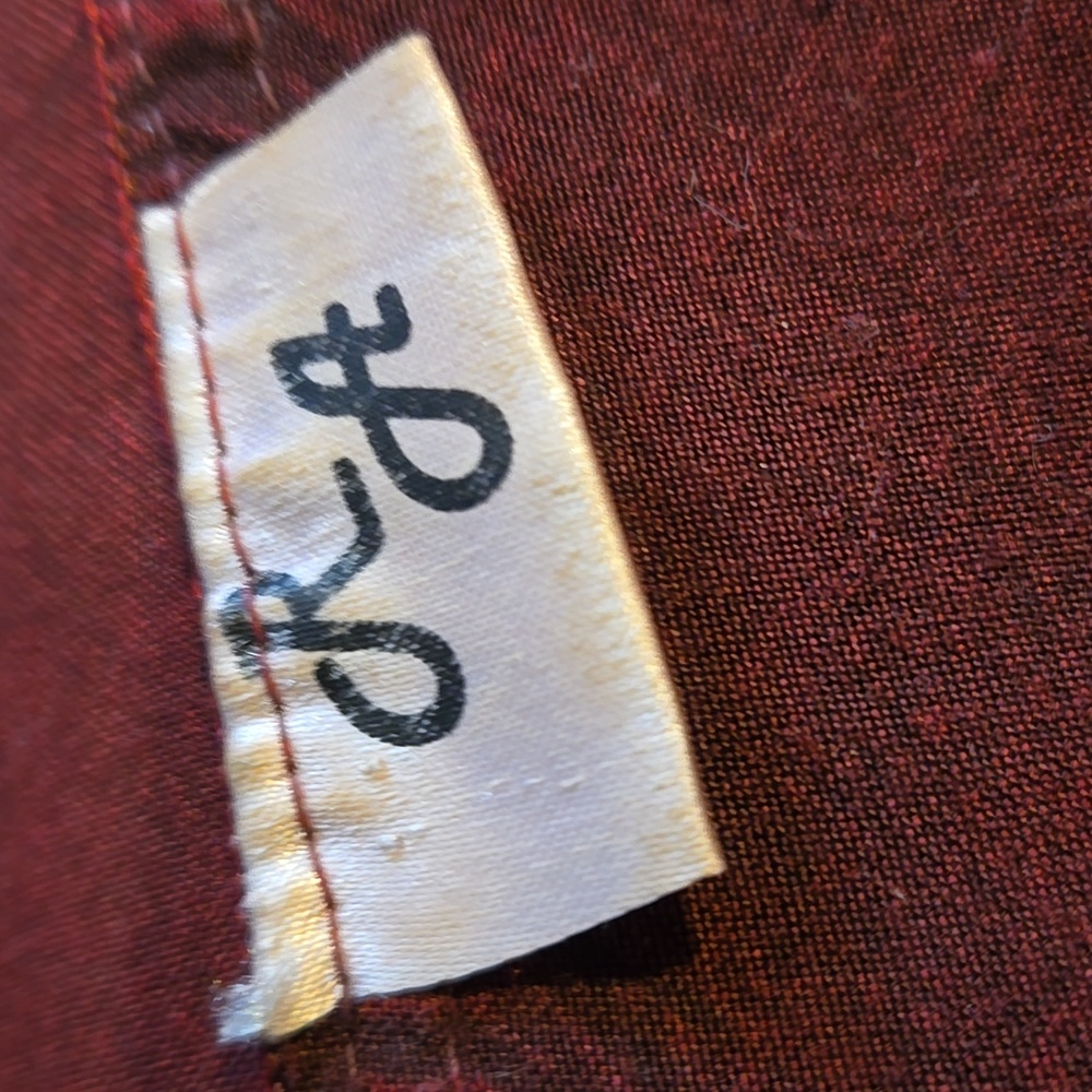 Embroidered Burgundy Button-Down Women's Top, 2x? - Picture 8 of 8
